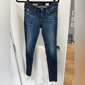 AG “The Legging” super skinny jeans